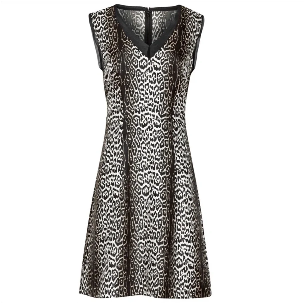 Reiss Stella Animal Print 100% Silk Dress NWT - Picture 3 of 8